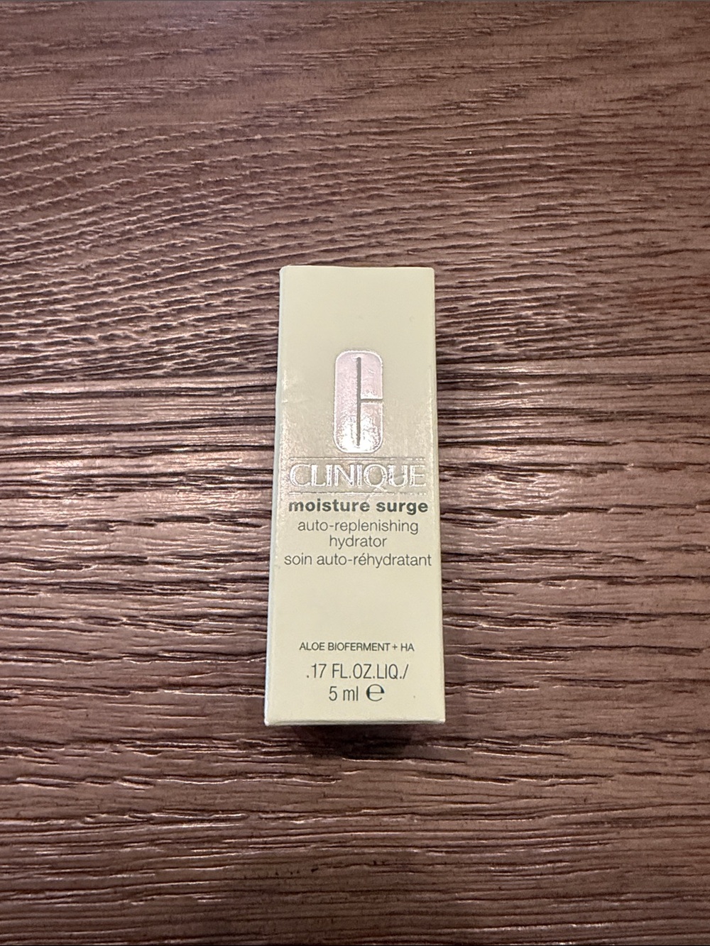 Clinique Moisture Surge hydrator